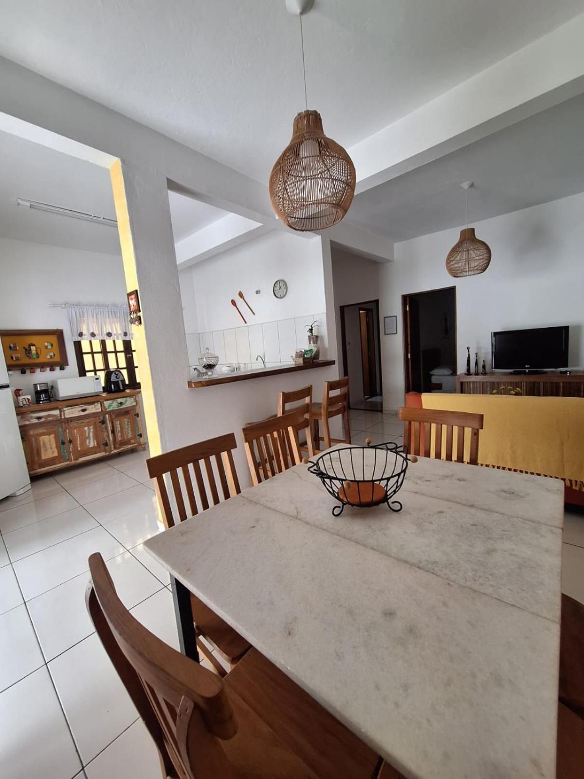 Casa Terrea With Swimming Pool, Holiday home Ilhabela
